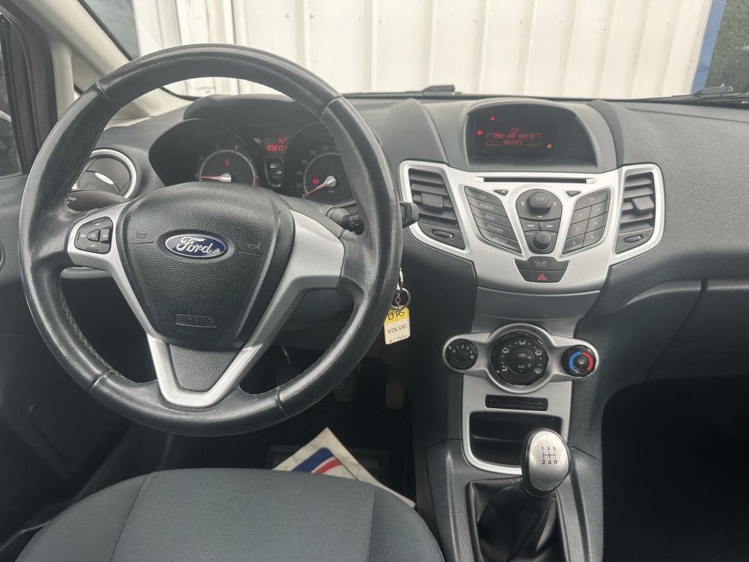 Ford Fiesta - 1.25 82ch 5 Portes